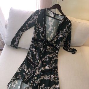Bcbg reformation floral mid dress in dark green